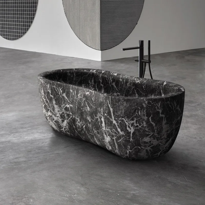 Fida marble bathtub by Antoniolupi